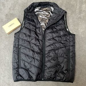 Heated Vest with battery pack, Size 3XL, Color Black.